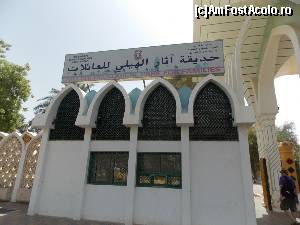 [P03] Al Ain, Parcul Arheologig, Intrarea in parc » foto by mprofeanu
 - 
<span class="allrVoted glyphicon glyphicon-heart hidden" id="av630774"></span>
<a class="m-l-10 hidden" id="sv630774" onclick="voting_Foto_DelVot(,630774,18644)" role="button">șterge vot <span class="glyphicon glyphicon-remove"></span></a>
<a id="v9630774" class=" c-red"  onclick="voting_Foto_SetVot(630774)" role="button"><span class="glyphicon glyphicon-heart-empty"></span> <b>LIKE</b> = Votează poza</a> <img class="hidden"  id="f630774W9" src="/imagini/loader.gif" border="0" /><span class="AjErrMes hidden" id="e630774ErM"></span>