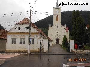 [P22] Râşnov - Biserica Ortodoxă nouă Sf. Nicolae.  » foto by iulianic
 - 
<span class="allrVoted glyphicon glyphicon-heart hidden" id="av538723"></span>
<a class="m-l-10 hidden" id="sv538723" onclick="voting_Foto_DelVot(,538723,18661)" role="button">șterge vot <span class="glyphicon glyphicon-remove"></span></a>
<a id="v9538723" class=" c-red"  onclick="voting_Foto_SetVot(538723)" role="button"><span class="glyphicon glyphicon-heart-empty"></span> <b>LIKE</b> = Votează poza</a> <img class="hidden"  id="f538723W9" src="/imagini/loader.gif" border="0" /><span class="AjErrMes hidden" id="e538723ErM"></span>