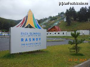 [P26] Râşnov - Am ajuns la Baza Olimpică pentru sporturile de iarnă.  » foto by iulianic
 - 
<span class="allrVoted glyphicon glyphicon-heart hidden" id="av538729"></span>
<a class="m-l-10 hidden" id="sv538729" onclick="voting_Foto_DelVot(,538729,18661)" role="button">șterge vot <span class="glyphicon glyphicon-remove"></span></a>
<a id="v9538729" class=" c-red"  onclick="voting_Foto_SetVot(538729)" role="button"><span class="glyphicon glyphicon-heart-empty"></span> <b>LIKE</b> = Votează poza</a> <img class="hidden"  id="f538729W9" src="/imagini/loader.gif" border="0" /><span class="AjErrMes hidden" id="e538729ErM"></span>