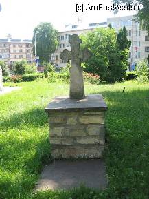 [P06] cruce in curtea bisericii Sf. Nicolae » foto by cristi82d
 - 
<span class="allrVoted glyphicon glyphicon-heart hidden" id="av141487"></span>
<a class="m-l-10 hidden" id="sv141487" onclick="voting_Foto_DelVot(,141487,18664)" role="button">șterge vot <span class="glyphicon glyphicon-remove"></span></a>
<a id="v9141487" class=" c-red"  onclick="voting_Foto_SetVot(141487)" role="button"><span class="glyphicon glyphicon-heart-empty"></span> <b>LIKE</b> = Votează poza</a> <img class="hidden"  id="f141487W9" src="/imagini/loader.gif" border="0" /><span class="AjErrMes hidden" id="e141487ErM"></span>