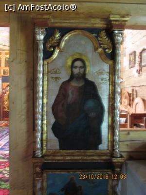[P39] Icoana din biserica.  » foto by Soso42
 - 
<span class="allrVoted glyphicon glyphicon-heart hidden" id="av844997"></span>
<a class="m-l-10 hidden" id="sv844997" onclick="voting_Foto_DelVot(,844997,18664)" role="button">șterge vot <span class="glyphicon glyphicon-remove"></span></a>
<a id="v9844997" class=" c-red"  onclick="voting_Foto_SetVot(844997)" role="button"><span class="glyphicon glyphicon-heart-empty"></span> <b>LIKE</b> = Votează poza</a> <img class="hidden"  id="f844997W9" src="/imagini/loader.gif" border="0" /><span class="AjErrMes hidden" id="e844997ErM"></span>
