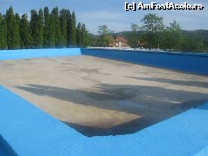 [P18] Zona piscinelor cu apa mezotermala » foto by dorgo
 - 
<span class="allrVoted glyphicon glyphicon-heart hidden" id="av633443"></span>
<a class="m-l-10 hidden" id="sv633443" onclick="voting_Foto_DelVot(,633443,18702)" role="button">șterge vot <span class="glyphicon glyphicon-remove"></span></a>
<a id="v9633443" class=" c-red"  onclick="voting_Foto_SetVot(633443)" role="button"><span class="glyphicon glyphicon-heart-empty"></span> <b>LIKE</b> = Votează poza</a> <img class="hidden"  id="f633443W9" src="/imagini/loader.gif" border="0" /><span class="AjErrMes hidden" id="e633443ErM"></span>