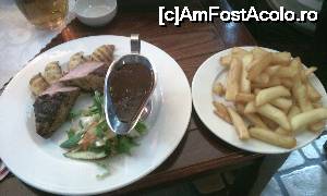 [P02] Restaurantul pensiunii „Birdie” - mușchi de porc cu mere la grătar și sos de coacăze: demențial!  » foto by Dragoș_MD
 - 
<span class="allrVoted glyphicon glyphicon-heart hidden" id="av648519"></span>
<a class="m-l-10 hidden" id="sv648519" onclick="voting_Foto_DelVot(,648519,18706)" role="button">șterge vot <span class="glyphicon glyphicon-remove"></span></a>
<a id="v9648519" class=" c-red"  onclick="voting_Foto_SetVot(648519)" role="button"><span class="glyphicon glyphicon-heart-empty"></span> <b>LIKE</b> = Votează poza</a> <img class="hidden"  id="f648519W9" src="/imagini/loader.gif" border="0" /><span class="AjErrMes hidden" id="e648519ErM"></span>
