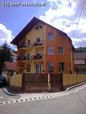 [P04] Vila Ioana. » foto by Mari-a
 - 
<span class="allrVoted glyphicon glyphicon-heart hidden" id="av764427"></span>
<a class="m-l-10 hidden" id="sv764427" onclick="voting_Foto_DelVot(,764427,18707)" role="button">șterge vot <span class="glyphicon glyphicon-remove"></span></a>
<a id="v9764427" class=" c-red"  onclick="voting_Foto_SetVot(764427)" role="button"><span class="glyphicon glyphicon-heart-empty"></span> <b>LIKE</b> = Votează poza</a> <img class="hidden"  id="f764427W9" src="/imagini/loader.gif" border="0" /><span class="AjErrMes hidden" id="e764427ErM"></span>