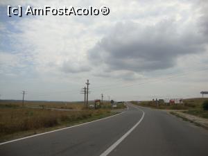 [P11] A doua zi dimineață am plecat la plimbare către Dunavățu de Sus. Drumul dintre cele două localități este foarte bun, după cum se poate observa din această imagine.  » foto by Floryn81
 - 
<span class="allrVoted glyphicon glyphicon-heart hidden" id="av811933"></span>
<a class="m-l-10 hidden" id="sv811933" onclick="voting_Foto_DelVot(,811933,18727)" role="button">șterge vot <span class="glyphicon glyphicon-remove"></span></a>
<a id="v9811933" class=" c-red"  onclick="voting_Foto_SetVot(811933)" role="button"><span class="glyphicon glyphicon-heart-empty"></span> <b>LIKE</b> = Votează poza</a> <img class="hidden"  id="f811933W9" src="/imagini/loader.gif" border="0" /><span class="AjErrMes hidden" id="e811933ErM"></span>