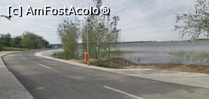 [P04] Strada Falezei, Lacul Murighiol. » foto by Aurici
 - 
<span class="allrVoted glyphicon glyphicon-heart hidden" id="av1238998"></span>
<a class="m-l-10 hidden" id="sv1238998" onclick="voting_Foto_DelVot(,1238998,18727)" role="button">șterge vot <span class="glyphicon glyphicon-remove"></span></a>
<a id="v91238998" class=" c-red"  onclick="voting_Foto_SetVot(1238998)" role="button"><span class="glyphicon glyphicon-heart-empty"></span> <b>LIKE</b> = Votează poza</a> <img class="hidden"  id="f1238998W9" src="/imagini/loader.gif" border="0" /><span class="AjErrMes hidden" id="e1238998ErM"></span>