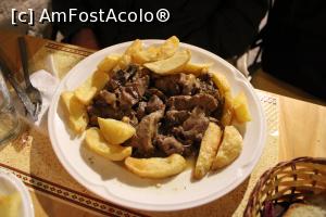 [P11] Chania, Restaurant To Xani Tsigariasto Cretană cu miel în sos de vin » foto by mprofeanu
 - 
<span class="allrVoted glyphicon glyphicon-heart hidden" id="av1265890"></span>
<a class="m-l-10 hidden" id="sv1265890" onclick="voting_Foto_DelVot(,1265890,18732)" role="button">șterge vot <span class="glyphicon glyphicon-remove"></span></a>
<a id="v91265890" class=" c-red"  onclick="voting_Foto_SetVot(1265890)" role="button"><span class="glyphicon glyphicon-heart-empty"></span> <b>LIKE</b> = Votează poza</a> <img class="hidden"  id="f1265890W9" src="/imagini/loader.gif" border="0" /><span class="AjErrMes hidden" id="e1265890ErM"></span>