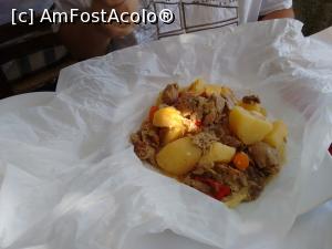 [P07] Stifado la Mithos!  » foto by laura mihaela
 - 
<span class="allrVoted glyphicon glyphicon-heart hidden" id="av889139"></span>
<a class="m-l-10 hidden" id="sv889139" onclick="voting_Foto_DelVot(,889139,18732)" role="button">șterge vot <span class="glyphicon glyphicon-remove"></span></a>
<a id="v9889139" class=" c-red"  onclick="voting_Foto_SetVot(889139)" role="button"><span class="glyphicon glyphicon-heart-empty"></span> <b>LIKE</b> = Votează poza</a> <img class="hidden"  id="f889139W9" src="/imagini/loader.gif" border="0" /><span class="AjErrMes hidden" id="e889139ErM"></span>