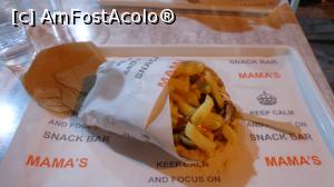 [P01] Gyros-ul la Mama's Snack Bar » foto by eliana77
 - 
<span class="allrVoted glyphicon glyphicon-heart hidden" id="av867250"></span>
<a class="m-l-10 hidden" id="sv867250" onclick="voting_Foto_DelVot(,867250,18745)" role="button">șterge vot <span class="glyphicon glyphicon-remove"></span></a>
<a id="v9867250" class=" c-red"  onclick="voting_Foto_SetVot(867250)" role="button"><span class="glyphicon glyphicon-heart-empty"></span> <b>LIKE</b> = Votează poza</a> <img class="hidden"  id="f867250W9" src="/imagini/loader.gif" border="0" /><span class="AjErrMes hidden" id="e867250ErM"></span>