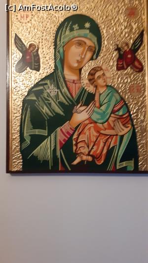 [P15] Icoană cu Maica Domnului cu fundal de foiță de aur » foto by Mitica49
 - 
<span class="allrVoted glyphicon glyphicon-heart hidden" id="av1193543"></span>
<a class="m-l-10 hidden" id="sv1193543" onclick="voting_Foto_DelVot(,1193543,18761)" role="button">șterge vot <span class="glyphicon glyphicon-remove"></span></a>
<a id="v91193543" class=" c-red"  onclick="voting_Foto_SetVot(1193543)" role="button"><span class="glyphicon glyphicon-heart-empty"></span> <b>LIKE</b> = Votează poza</a> <img class="hidden"  id="f1193543W9" src="/imagini/loader.gif" border="0" /><span class="AjErrMes hidden" id="e1193543ErM"></span>
