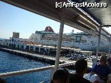 [P30] Inapoi in portul Mandraki din Rhodos... » foto by corinne
 - 
<span class="allrVoted glyphicon glyphicon-heart hidden" id="av63421"></span>
<a class="m-l-10 hidden" id="sv63421" onclick="voting_Foto_DelVot(,63421,18817)" role="button">șterge vot <span class="glyphicon glyphicon-remove"></span></a>
<a id="v963421" class=" c-red"  onclick="voting_Foto_SetVot(63421)" role="button"><span class="glyphicon glyphicon-heart-empty"></span> <b>LIKE</b> = Votează poza</a> <img class="hidden"  id="f63421W9" src="/imagini/loader.gif" border="0" /><span class="AjErrMes hidden" id="e63421ErM"></span>