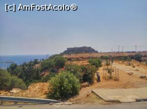 [P33] Acropola din vechiul Lindos vazuta din parcarea de pe Epar. Odos 95 (Rodos Town - Lindou). » foto by ovidiuyepi
 - 
<span class="allrVoted glyphicon glyphicon-heart hidden" id="av1199774"></span>
<a class="m-l-10 hidden" id="sv1199774" onclick="voting_Foto_DelVot(,1199774,18817)" role="button">șterge vot <span class="glyphicon glyphicon-remove"></span></a>
<a id="v91199774" class=" c-red"  onclick="voting_Foto_SetVot(1199774)" role="button"><span class="glyphicon glyphicon-heart-empty"></span> <b>LIKE</b> = Votează poza</a> <img class="hidden"  id="f1199774W9" src="/imagini/loader.gif" border="0" /><span class="AjErrMes hidden" id="e1199774ErM"></span>