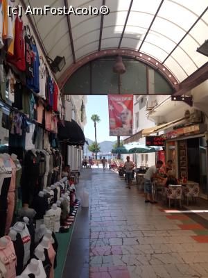 [P06] O straduta din Grand Bazar. » foto by ovidiuyepi
 - 
<span class="allrVoted glyphicon glyphicon-heart hidden" id="av1219108"></span>
<a class="m-l-10 hidden" id="sv1219108" onclick="voting_Foto_DelVot(,1219108,18817)" role="button">șterge vot <span class="glyphicon glyphicon-remove"></span></a>
<a id="v91219108" class=" c-red"  onclick="voting_Foto_SetVot(1219108)" role="button"><span class="glyphicon glyphicon-heart-empty"></span> <b>LIKE</b> = Votează poza</a> <img class="hidden"  id="f1219108W9" src="/imagini/loader.gif" border="0" /><span class="AjErrMes hidden" id="e1219108ErM"></span>