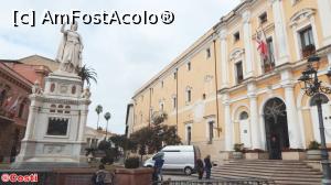 [P04] Piazza Eleonora d’Arborea, cu statuia Eleonorei d’Arborea » foto by Costi
 - 
<span class="allrVoted glyphicon glyphicon-heart hidden" id="av1042259"></span>
<a class="m-l-10 hidden" id="sv1042259" onclick="voting_Foto_DelVot(,1042259,18818)" role="button">șterge vot <span class="glyphicon glyphicon-remove"></span></a>
<a id="v91042259" class=" c-red"  onclick="voting_Foto_SetVot(1042259)" role="button"><span class="glyphicon glyphicon-heart-empty"></span> <b>LIKE</b> = Votează poza</a> <img class="hidden"  id="f1042259W9" src="/imagini/loader.gif" border="0" /><span class="AjErrMes hidden" id="e1042259ErM"></span>