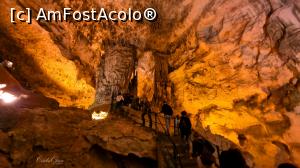 [P24] Grotta di Nettuno » foto by pepsi70ro
 - 
<span class="allrVoted glyphicon glyphicon-heart hidden" id="av1288934"></span>
<a class="m-l-10 hidden" id="sv1288934" onclick="voting_Foto_DelVot(,1288934,18818)" role="button">șterge vot <span class="glyphicon glyphicon-remove"></span></a>
<a id="v91288934" class=" c-red"  onclick="voting_Foto_SetVot(1288934)" role="button"><span class="glyphicon glyphicon-heart-empty"></span> <b>LIKE</b> = Votează poza</a> <img class="hidden"  id="f1288934W9" src="/imagini/loader.gif" border="0" /><span class="AjErrMes hidden" id="e1288934ErM"></span>