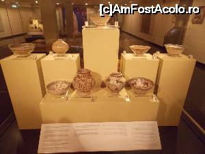 [P30] Sharjah, Muzeului Civilizatiei Islamice, vase ornamentale din sec 10 - 13, din lumea islamica » foto by mprofeanu
 - 
<span class="allrVoted glyphicon glyphicon-heart hidden" id="av640211"></span>
<a class="m-l-10 hidden" id="sv640211" onclick="voting_Foto_DelVot(,640211,18827)" role="button">șterge vot <span class="glyphicon glyphicon-remove"></span></a>
<a id="v9640211" class=" c-red"  onclick="voting_Foto_SetVot(640211)" role="button"><span class="glyphicon glyphicon-heart-empty"></span> <b>LIKE</b> = Votează poza</a> <img class="hidden"  id="f640211W9" src="/imagini/loader.gif" border="0" /><span class="AjErrMes hidden" id="e640211ErM"></span>