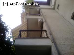 [P06] Balcoanele cu vedere la bolta de vie » foto by valimi
 - 
<span class="allrVoted glyphicon glyphicon-heart hidden" id="av932566"></span>
<a class="m-l-10 hidden" id="sv932566" onclick="voting_Foto_DelVot(,932566,18838)" role="button">șterge vot <span class="glyphicon glyphicon-remove"></span></a>
<a id="v9932566" class=" c-red"  onclick="voting_Foto_SetVot(932566)" role="button"><span class="glyphicon glyphicon-heart-empty"></span> <b>LIKE</b> = Votează poza</a> <img class="hidden"  id="f932566W9" src="/imagini/loader.gif" border="0" /><span class="AjErrMes hidden" id="e932566ErM"></span>