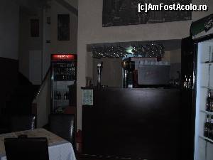 [P22] Hotel Basarab- barul/ restaurantul hotelului, aflat la demisol » foto by luciaoradea
 - 
<span class="allrVoted glyphicon glyphicon-heart hidden" id="av640906"></span>
<a class="m-l-10 hidden" id="sv640906" onclick="voting_Foto_DelVot(,640906,18839)" role="button">șterge vot <span class="glyphicon glyphicon-remove"></span></a>
<a id="v9640906" class=" c-red"  onclick="voting_Foto_SetVot(640906)" role="button"><span class="glyphicon glyphicon-heart-empty"></span> <b>LIKE</b> = Votează poza</a> <img class="hidden"  id="f640906W9" src="/imagini/loader.gif" border="0" /><span class="AjErrMes hidden" id="e640906ErM"></span>