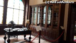 [P02] Biroul si Biblioteca din castel » foto by corinka
 - 
<span class="allrVoted glyphicon glyphicon-heart hidden" id="av641152"></span>
<a class="m-l-10 hidden" id="sv641152" onclick="voting_Foto_DelVot(,641152,18845)" role="button">șterge vot <span class="glyphicon glyphicon-remove"></span></a>
<a id="v9641152" class=" c-red"  onclick="voting_Foto_SetVot(641152)" role="button"><span class="glyphicon glyphicon-heart-empty"></span> <b>LIKE</b> = Votează poza</a> <img class="hidden"  id="f641152W9" src="/imagini/loader.gif" border="0" /><span class="AjErrMes hidden" id="e641152ErM"></span>
