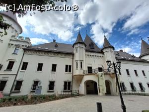 [P01] Castelul Károlyi - acces muzeu. » foto by tata123 🔱
 - 
<span class="allrVoted glyphicon glyphicon-heart hidden" id="av1322117"></span>
<a class="m-l-10 hidden" id="sv1322117" onclick="voting_Foto_DelVot(,1322117,18845)" role="button">șterge vot <span class="glyphicon glyphicon-remove"></span></a>
<a id="v91322117" class=" c-red"  onclick="voting_Foto_SetVot(1322117)" role="button"><span class="glyphicon glyphicon-heart-empty"></span> <b>LIKE</b> = Votează poza</a> <img class="hidden"  id="f1322117W9" src="/imagini/loader.gif" border="0" /><span class="AjErrMes hidden" id="e1322117ErM"></span>