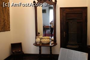 [P23] Carei, Castelul Károlyi, Antecameră și Sala de Toaletă » foto by mprofeanu
 - 
<span class="allrVoted glyphicon glyphicon-heart hidden" id="av1069658"></span>
<a class="m-l-10 hidden" id="sv1069658" onclick="voting_Foto_DelVot(,1069658,18846)" role="button">șterge vot <span class="glyphicon glyphicon-remove"></span></a>
<a id="v91069658" class=" c-red"  onclick="voting_Foto_SetVot(1069658)" role="button"><span class="glyphicon glyphicon-heart-empty"></span> <b>LIKE</b> = Votează poza</a> <img class="hidden"  id="f1069658W9" src="/imagini/loader.gif" border="0" /><span class="AjErrMes hidden" id="e1069658ErM"></span>