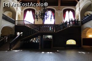 [P03] Carei, Castelul Károlyi, Sala Cavalerilor, frumoasa scară » foto by mprofeanu
 - 
<span class="allrVoted glyphicon glyphicon-heart hidden" id="av1069638"></span>
<a class="m-l-10 hidden" id="sv1069638" onclick="voting_Foto_DelVot(,1069638,18846)" role="button">șterge vot <span class="glyphicon glyphicon-remove"></span></a>
<a id="v91069638" class=" c-red"  onclick="voting_Foto_SetVot(1069638)" role="button"><span class="glyphicon glyphicon-heart-empty"></span> <b>LIKE</b> = Votează poza</a> <img class="hidden"  id="f1069638W9" src="/imagini/loader.gif" border="0" /><span class="AjErrMes hidden" id="e1069638ErM"></span>