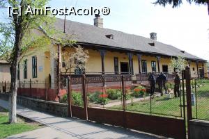 [P19] Petrești, Muzeul Şvăbesc, Vedere de ansamblu » foto by mprofeanu
 - 
<span class="allrVoted glyphicon glyphicon-heart hidden" id="av1077284"></span>
<a class="m-l-10 hidden" id="sv1077284" onclick="voting_Foto_DelVot(,1077284,18846)" role="button">șterge vot <span class="glyphicon glyphicon-remove"></span></a>
<a id="v91077284" class=" c-red"  onclick="voting_Foto_SetVot(1077284)" role="button"><span class="glyphicon glyphicon-heart-empty"></span> <b>LIKE</b> = Votează poza</a> <img class="hidden"  id="f1077284W9" src="/imagini/loader.gif" border="0" /><span class="AjErrMes hidden" id="e1077284ErM"></span>