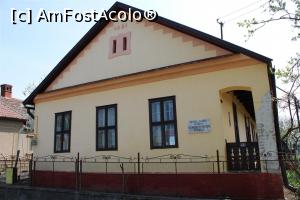 [P20] Petrești, Muzeul Şvăbesc văzut din șosea » foto by mprofeanu
 - 
<span class="allrVoted glyphicon glyphicon-heart hidden" id="av1077285"></span>
<a class="m-l-10 hidden" id="sv1077285" onclick="voting_Foto_DelVot(,1077285,18846)" role="button">șterge vot <span class="glyphicon glyphicon-remove"></span></a>
<a id="v91077285" class=" c-red"  onclick="voting_Foto_SetVot(1077285)" role="button"><span class="glyphicon glyphicon-heart-empty"></span> <b>LIKE</b> = Votează poza</a> <img class="hidden"  id="f1077285W9" src="/imagini/loader.gif" border="0" /><span class="AjErrMes hidden" id="e1077285ErM"></span>