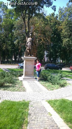 [P04] M-am lămurit.. E statuia Sfântului Florian » foto by Cdia
 - 
<span class="allrVoted glyphicon glyphicon-heart hidden" id="av783903"></span>
<a class="m-l-10 hidden" id="sv783903" onclick="voting_Foto_DelVot(,783903,18846)" role="button">șterge vot <span class="glyphicon glyphicon-remove"></span></a>
<a id="v9783903" class=" c-red"  onclick="voting_Foto_SetVot(783903)" role="button"><span class="glyphicon glyphicon-heart-empty"></span> <b>LIKE</b> = Votează poza</a> <img class="hidden"  id="f783903W9" src="/imagini/loader.gif" border="0" /><span class="AjErrMes hidden" id="e783903ErM"></span>