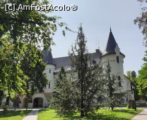 [P01] Castelul Károlyi, ridicat pe doua nivele (parter si etaj), care are la extremitati cate un turn de forma circulara, cu o inaltime ce poate ajunge la patru etaje. » foto by geani anto
 - 
<span class="allrVoted glyphicon glyphicon-heart hidden" id="av1203505"></span>
<a class="m-l-10 hidden" id="sv1203505" onclick="voting_Foto_DelVot(,1203505,18846)" role="button">șterge vot <span class="glyphicon glyphicon-remove"></span></a>
<a id="v91203505" class=" c-red"  onclick="voting_Foto_SetVot(1203505)" role="button"><span class="glyphicon glyphicon-heart-empty"></span> <b>LIKE</b> = Votează poza</a> <img class="hidden"  id="f1203505W9" src="/imagini/loader.gif" border="0" /><span class="AjErrMes hidden" id="e1203505ErM"></span>