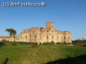 [P57] <strong>Castelul Lónyai</strong>, din Mediesul Aurit, castel renascentist, candva unul dintre cele mai frumoase edificii din Transilvania, distrus de cateva ori, asediat, incendiat si aruncat in aer de 2 ori, astazi este la un pas sa se prabuseasca. » foto by geani anto
 - 
<span class="allrVoted glyphicon glyphicon-heart hidden" id="av1203561"></span>
<a class="m-l-10 hidden" id="sv1203561" onclick="voting_Foto_DelVot(,1203561,18846)" role="button">șterge vot <span class="glyphicon glyphicon-remove"></span></a>
<a id="v91203561" class=" c-red"  onclick="voting_Foto_SetVot(1203561)" role="button"><span class="glyphicon glyphicon-heart-empty"></span> <b>LIKE</b> = Votează poza</a> <img class="hidden"  id="f1203561W9" src="/imagini/loader.gif" border="0" /><span class="AjErrMes hidden" id="e1203561ErM"></span>