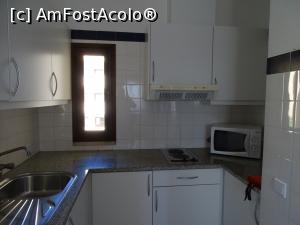[P11] Luna Falesia Mar - bucătăria » foto by Cris
 - 
<span class="allrVoted glyphicon glyphicon-heart hidden" id="av729124"></span>
<a class="m-l-10 hidden" id="sv729124" onclick="voting_Foto_DelVot(,729124,18867)" role="button">șterge vot <span class="glyphicon glyphicon-remove"></span></a>
<a id="v9729124" class=" c-red"  onclick="voting_Foto_SetVot(729124)" role="button"><span class="glyphicon glyphicon-heart-empty"></span> <b>LIKE</b> = Votează poza</a> <img class="hidden"  id="f729124W9" src="/imagini/loader.gif" border="0" /><span class="AjErrMes hidden" id="e729124ErM"></span>