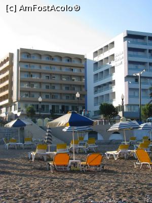 [P01] Hotel Kipriotis, vedere de pe plaja.  » foto by leevyou
 - 
<span class="allrVoted glyphicon glyphicon-heart hidden" id="av792536"></span>
<a class="m-l-10 hidden" id="sv792536" onclick="voting_Foto_DelVot(,792536,18868)" role="button">șterge vot <span class="glyphicon glyphicon-remove"></span></a>
<a id="v9792536" class=" c-red"  onclick="voting_Foto_SetVot(792536)" role="button"><span class="glyphicon glyphicon-heart-empty"></span> <b>LIKE</b> = Votează poza</a> <img class="hidden"  id="f792536W9" src="/imagini/loader.gif" border="0" /><span class="AjErrMes hidden" id="e792536ErM"></span>