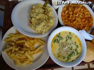 [P13] Să trecem la ce am comandat noi... Ciorba de pui a la grec (în imagine) a fost preferata mea.  » foto by Floryn81
 - 
<span class="allrVoted glyphicon glyphicon-heart hidden" id="av650104"></span>
<a class="m-l-10 hidden" id="sv650104" onclick="voting_Foto_DelVot(,650104,18876)" role="button">șterge vot <span class="glyphicon glyphicon-remove"></span></a>
<a id="v9650104" class=" c-red"  onclick="voting_Foto_SetVot(650104)" role="button"><span class="glyphicon glyphicon-heart-empty"></span> <b>LIKE</b> = Votează poza</a> <img class="hidden"  id="f650104W9" src="/imagini/loader.gif" border="0" /><span class="AjErrMes hidden" id="e650104ErM"></span>