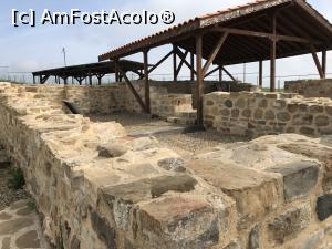 [P31] Cetatea antică de la Capul Sfântul Atanasie – Byala » foto by nicole33
 - 
<span class="allrVoted glyphicon glyphicon-heart hidden" id="av1103084"></span>
<a class="m-l-10 hidden" id="sv1103084" onclick="voting_Foto_DelVot(,1103084,18889)" role="button">șterge vot <span class="glyphicon glyphicon-remove"></span></a>
<a id="v91103084" class=" c-red"  onclick="voting_Foto_SetVot(1103084)" role="button"><span class="glyphicon glyphicon-heart-empty"></span> <b>LIKE</b> = Votează poza</a> <img class="hidden"  id="f1103084W9" src="/imagini/loader.gif" border="0" /><span class="AjErrMes hidden" id="e1103084ErM"></span>