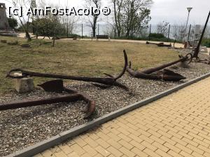 [P08] Cetatea antică de la Capul Sfântul Atanasie – Byala, ancore » foto by nicole33
 - 
<span class="allrVoted glyphicon glyphicon-heart hidden" id="av1103061"></span>
<a class="m-l-10 hidden" id="sv1103061" onclick="voting_Foto_DelVot(,1103061,18889)" role="button">șterge vot <span class="glyphicon glyphicon-remove"></span></a>
<a id="v91103061" class=" c-red"  onclick="voting_Foto_SetVot(1103061)" role="button"><span class="glyphicon glyphicon-heart-empty"></span> <b>LIKE</b> = Votează poza</a> <img class="hidden"  id="f1103061W9" src="/imagini/loader.gif" border="0" /><span class="AjErrMes hidden" id="e1103061ErM"></span>