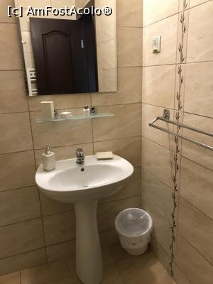 [P26] Detalii din baie » foto by krisstinna
 - 
<span class="allrVoted glyphicon glyphicon-heart hidden" id="av1193049"></span>
<a class="m-l-10 hidden" id="sv1193049" onclick="voting_Foto_DelVot(,1193049,18901)" role="button">șterge vot <span class="glyphicon glyphicon-remove"></span></a>
<a id="v91193049" class=" c-red"  onclick="voting_Foto_SetVot(1193049)" role="button"><span class="glyphicon glyphicon-heart-empty"></span> <b>LIKE</b> = Votează poza</a> <img class="hidden"  id="f1193049W9" src="/imagini/loader.gif" border="0" /><span class="AjErrMes hidden" id="e1193049ErM"></span>