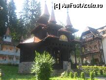 [P27] Alta biserica minunata dar din lemn » foto by dorgo
 - 
<span class="allrVoted glyphicon glyphicon-heart hidden" id="av103741"></span>
<a class="m-l-10 hidden" id="sv103741" onclick="voting_Foto_DelVot(,103741,18907)" role="button">șterge vot <span class="glyphicon glyphicon-remove"></span></a>
<a id="v9103741" class=" c-red"  onclick="voting_Foto_SetVot(103741)" role="button"><span class="glyphicon glyphicon-heart-empty"></span> <b>LIKE</b> = Votează poza</a> <img class="hidden"  id="f103741W9" src="/imagini/loader.gif" border="0" /><span class="AjErrMes hidden" id="e103741ErM"></span>