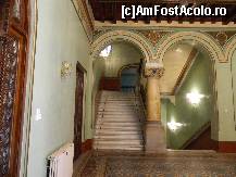 [P16] Castelul Cantacuzino - Vedere din holul central catre scara de marmura » foto by Paty
 - 
<span class="allrVoted glyphicon glyphicon-heart hidden" id="av376200"></span>
<a class="m-l-10 hidden" id="sv376200" onclick="voting_Foto_DelVot(,376200,18916)" role="button">șterge vot <span class="glyphicon glyphicon-remove"></span></a>
<a id="v9376200" class=" c-red"  onclick="voting_Foto_SetVot(376200)" role="button"><span class="glyphicon glyphicon-heart-empty"></span> <b>LIKE</b> = Votează poza</a> <img class="hidden"  id="f376200W9" src="/imagini/loader.gif" border="0" /><span class="AjErrMes hidden" id="e376200ErM"></span>