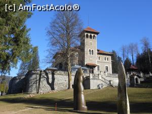 [P23] Bușteni - Castelul Cantacuzino.  » foto by iulianic
 - 
<span class="allrVoted glyphicon glyphicon-heart hidden" id="av1033702"></span>
<a class="m-l-10 hidden" id="sv1033702" onclick="voting_Foto_DelVot(,1033702,18916)" role="button">șterge vot <span class="glyphicon glyphicon-remove"></span></a>
<a id="v91033702" class=" c-red"  onclick="voting_Foto_SetVot(1033702)" role="button"><span class="glyphicon glyphicon-heart-empty"></span> <b>LIKE</b> = Votează poza</a> <img class="hidden"  id="f1033702W9" src="/imagini/loader.gif" border="0" /><span class="AjErrMes hidden" id="e1033702ErM"></span>
