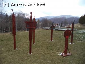[P03] Castelul Cantacuzino-lucrare la care face trimitere afisul din poza anterioara » foto by mishu
 - 
<span class="allrVoted glyphicon glyphicon-heart hidden" id="av732918"></span>
<a class="m-l-10 hidden" id="sv732918" onclick="voting_Foto_DelVot(,732918,18916)" role="button">șterge vot <span class="glyphicon glyphicon-remove"></span></a>
<a id="v9732918" class=" c-red"  onclick="voting_Foto_SetVot(732918)" role="button"><span class="glyphicon glyphicon-heart-empty"></span> <b>LIKE</b> = Votează poza</a> <img class="hidden"  id="f732918W9" src="/imagini/loader.gif" border="0" /><span class="AjErrMes hidden" id="e732918ErM"></span>