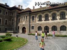 [P09] Curtea interioara, pavilionul personalului » foto by pepsi70ro
 - 
<span class="allrVoted glyphicon glyphicon-heart hidden" id="av378973"></span>
<a class="m-l-10 hidden" id="sv378973" onclick="voting_Foto_DelVot(,378973,18916)" role="button">șterge vot <span class="glyphicon glyphicon-remove"></span></a>
<a id="v9378973" class=" c-red"  onclick="voting_Foto_SetVot(378973)" role="button"><span class="glyphicon glyphicon-heart-empty"></span> <b>LIKE</b> = Votează poza</a> <img class="hidden"  id="f378973W9" src="/imagini/loader.gif" border="0" /><span class="AjErrMes hidden" id="e378973ErM"></span>