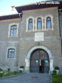 [P06] Castelul Cantacuzino din Busteni, intrarea in castel » foto by magdalena
 - 
<span class="allrVoted glyphicon glyphicon-heart hidden" id="av272982"></span>
<a class="m-l-10 hidden" id="sv272982" onclick="voting_Foto_DelVot(,272982,18916)" role="button">șterge vot <span class="glyphicon glyphicon-remove"></span></a>
<a id="v9272982" class=" c-red"  onclick="voting_Foto_SetVot(272982)" role="button"><span class="glyphicon glyphicon-heart-empty"></span> <b>LIKE</b> = Votează poza</a> <img class="hidden"  id="f272982W9" src="/imagini/loader.gif" border="0" /><span class="AjErrMes hidden" id="e272982ErM"></span>
