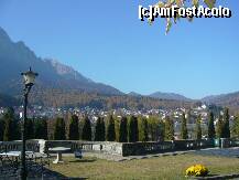 [P07] Castelul Cantacuzino din Busteni, curtea din fata cafenelei Nababului » foto by magdalena
 - 
<span class="allrVoted glyphicon glyphicon-heart hidden" id="av272984"></span>
<a class="m-l-10 hidden" id="sv272984" onclick="voting_Foto_DelVot(,272984,18916)" role="button">șterge vot <span class="glyphicon glyphicon-remove"></span></a>
<a id="v9272984" class=" c-red"  onclick="voting_Foto_SetVot(272984)" role="button"><span class="glyphicon glyphicon-heart-empty"></span> <b>LIKE</b> = Votează poza</a> <img class="hidden"  id="f272984W9" src="/imagini/loader.gif" border="0" /><span class="AjErrMes hidden" id="e272984ErM"></span>