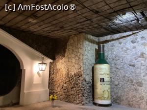 [P13] ici colo cate o sticla de vin » foto by aurora56
 - 
<span class="allrVoted glyphicon glyphicon-heart hidden" id="av1401587"></span>
<a class="m-l-10 hidden" id="sv1401587" onclick="voting_Foto_DelVot(,1401587,18927)" role="button">șterge vot <span class="glyphicon glyphicon-remove"></span></a>
<a id="v91401587" class=" c-red"  onclick="voting_Foto_SetVot(1401587)" role="button"><span class="glyphicon glyphicon-heart-empty"></span> <b>LIKE</b> = Votează poza</a> <img class="hidden"  id="f1401587W9" src="/imagini/loader.gif" border="0" /><span class="AjErrMes hidden" id="e1401587ErM"></span>