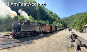 [P13] Locomotiva este alimentată cu apă » foto by AZE
 - 
<span class="allrVoted glyphicon glyphicon-heart hidden" id="av1325019"></span>
<a class="m-l-10 hidden" id="sv1325019" onclick="voting_Foto_DelVot(,1325019,18930)" role="button">șterge vot <span class="glyphicon glyphicon-remove"></span></a>
<a id="v91325019" class=" c-red"  onclick="voting_Foto_SetVot(1325019)" role="button"><span class="glyphicon glyphicon-heart-empty"></span> <b>LIKE</b> = Votează poza</a> <img class="hidden"  id="f1325019W9" src="/imagini/loader.gif" border="0" /><span class="AjErrMes hidden" id="e1325019ErM"></span>