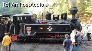 [P11] Locomotiva este alimentată cu apă și lemne (a doua oprire)  » foto by costy69*
 - 
<span class="allrVoted glyphicon glyphicon-heart hidden" id="av809362"></span>
<a class="m-l-10 hidden" id="sv809362" onclick="voting_Foto_DelVot(,809362,18930)" role="button">șterge vot <span class="glyphicon glyphicon-remove"></span></a>
<a id="v9809362" class=" c-red"  onclick="voting_Foto_SetVot(809362)" role="button"><span class="glyphicon glyphicon-heart-empty"></span> <b>LIKE</b> = Votează poza</a> <img class="hidden"  id="f809362W9" src="/imagini/loader.gif" border="0" /><span class="AjErrMes hidden" id="e809362ErM"></span>