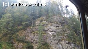 [P17] Peisaj stâncos de pe Valea Vaserului » foto by costy69*
 - 
<span class="allrVoted glyphicon glyphicon-heart hidden" id="av809375"></span>
<a class="m-l-10 hidden" id="sv809375" onclick="voting_Foto_DelVot(,809375,18930)" role="button">șterge vot <span class="glyphicon glyphicon-remove"></span></a>
<a id="v9809375" class=" c-red"  onclick="voting_Foto_SetVot(809375)" role="button"><span class="glyphicon glyphicon-heart-empty"></span> <b>LIKE</b> = Votează poza</a> <img class="hidden"  id="f809375W9" src="/imagini/loader.gif" border="0" /><span class="AjErrMes hidden" id="e809375ErM"></span>