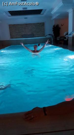 [P20] Ei, si-acum, dupa o zi atat de grea, inapoi la Viseu, la hotelul Gabriela, pentru o ora de relaxare in piscina de la Spa. » foto by dorgo
 - 
<span class="allrVoted glyphicon glyphicon-heart hidden" id="av1129359"></span>
<a class="m-l-10 hidden" id="sv1129359" onclick="voting_Foto_DelVot(,1129359,18930)" role="button">șterge vot <span class="glyphicon glyphicon-remove"></span></a>
<a id="v91129359" class=" c-red"  onclick="voting_Foto_SetVot(1129359)" role="button"><span class="glyphicon glyphicon-heart-empty"></span> <b>LIKE</b> = Votează poza</a> <img class="hidden"  id="f1129359W9" src="/imagini/loader.gif" border="0" /><span class="AjErrMes hidden" id="e1129359ErM"></span>