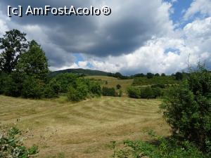[P04] Peisaje văzute din Mocăniță. » foto by tata123 🔱
 - 
<span class="allrVoted glyphicon glyphicon-heart hidden" id="av1182350"></span>
<a class="m-l-10 hidden" id="sv1182350" onclick="voting_Foto_DelVot(,1182350,18932)" role="button">șterge vot <span class="glyphicon glyphicon-remove"></span></a>
<a id="v91182350" class=" c-red"  onclick="voting_Foto_SetVot(1182350)" role="button"><span class="glyphicon glyphicon-heart-empty"></span> <b>LIKE</b> = Votează poza</a> <img class="hidden"  id="f1182350W9" src="/imagini/loader.gif" border="0" /><span class="AjErrMes hidden" id="e1182350ErM"></span>